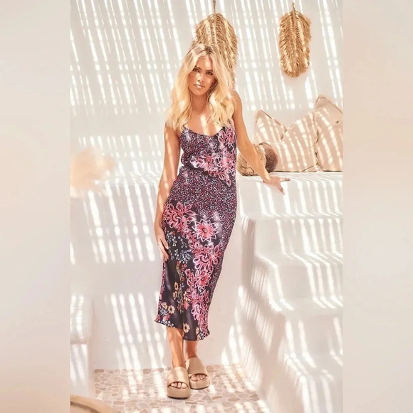 Free People Dresses & Skirts - FREE PEOPLE You Better Side Midi Slip Dress Size Small